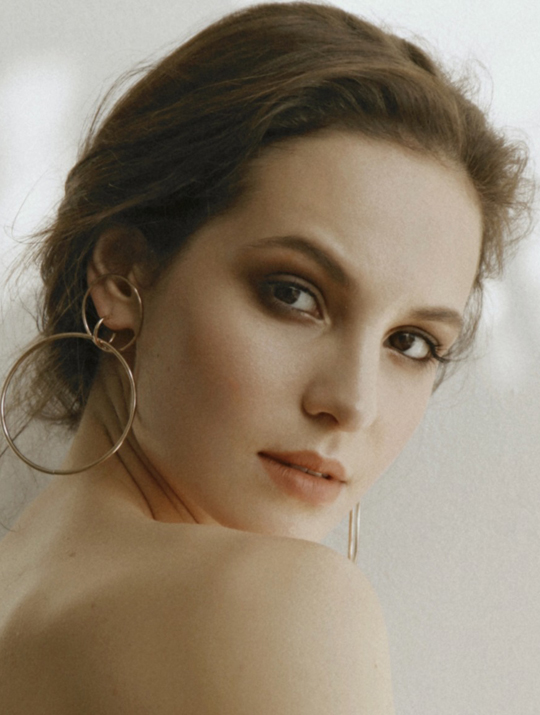 Julie
