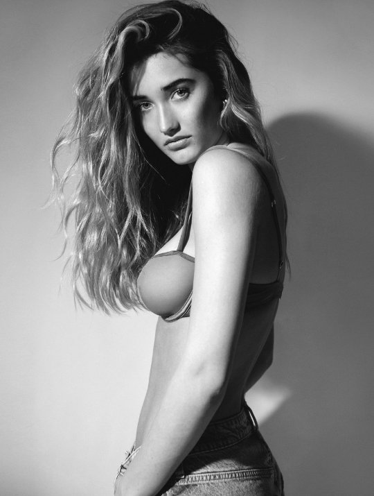 Magdalena Julia_24
