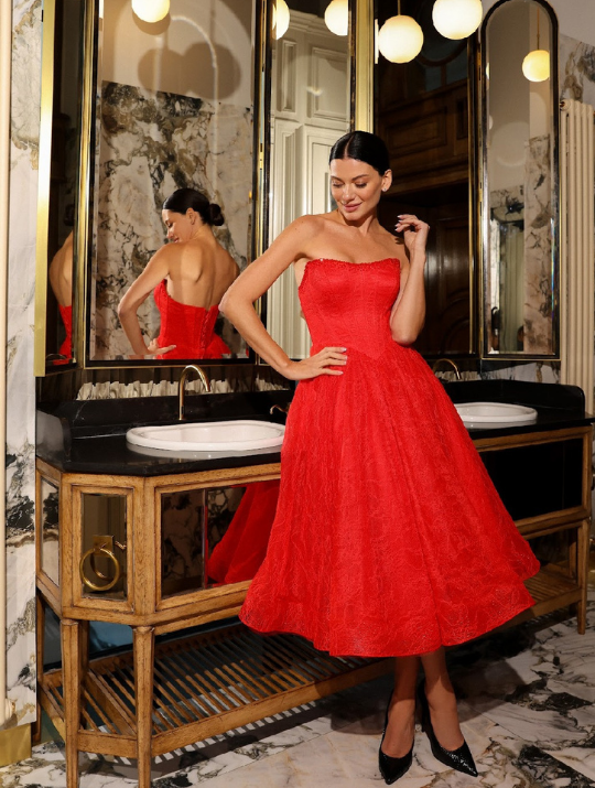 Olena P_76