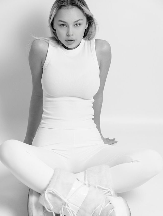 Veronika Lavreniuk_45